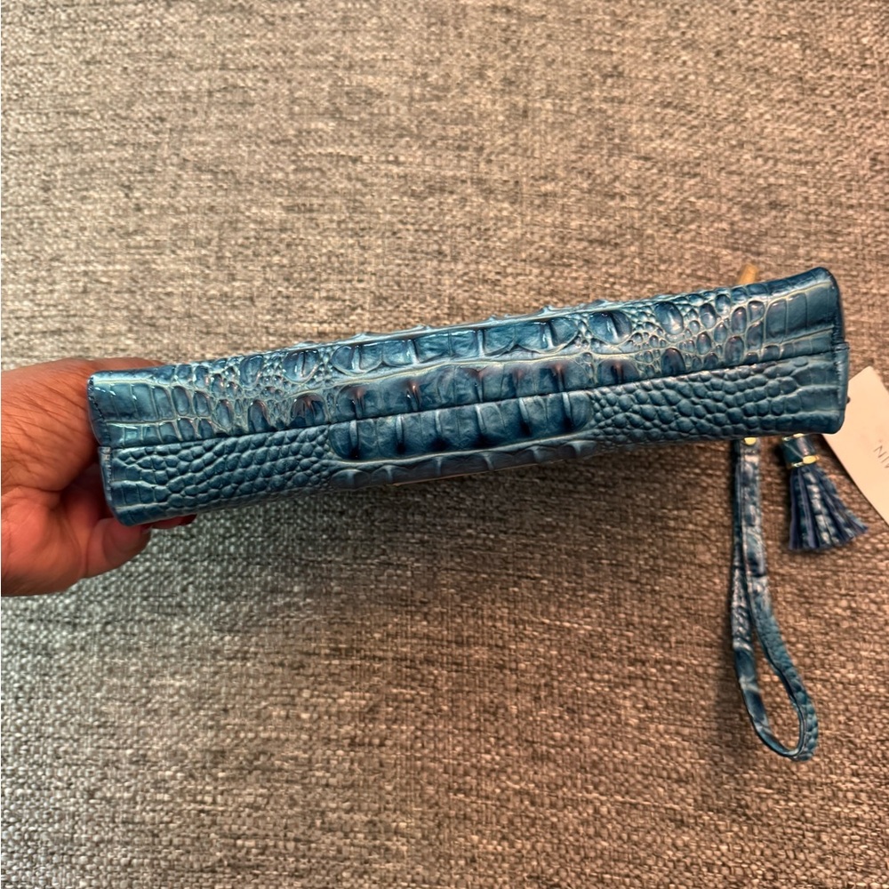 NWT Brahmin Melbourne Embossed Leather Kayla Clutch - Picture 6 of 13